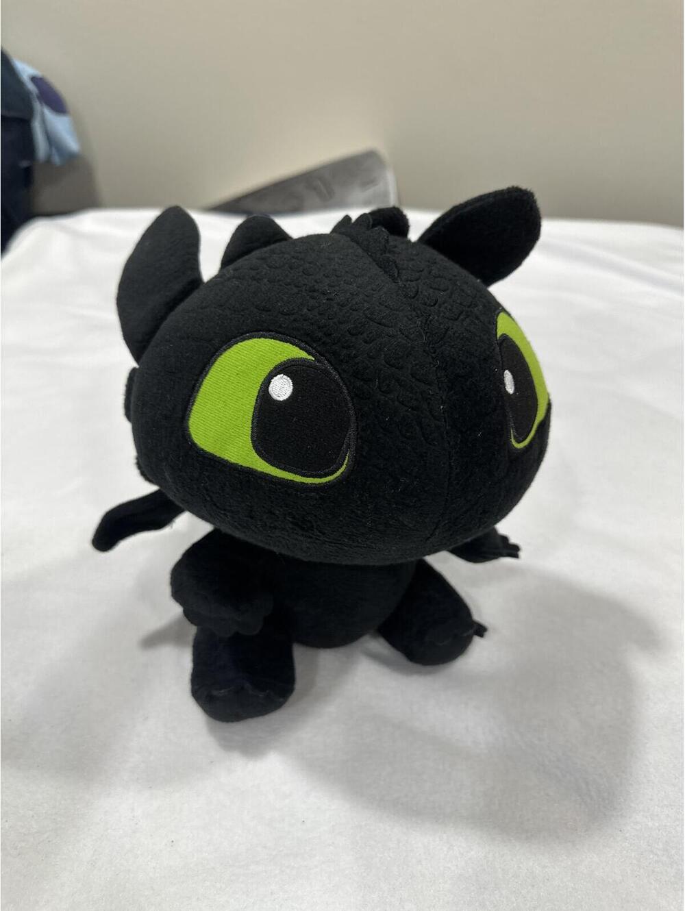 DreamWorks How to Train Your Dragon Toothless Plush Stuffed